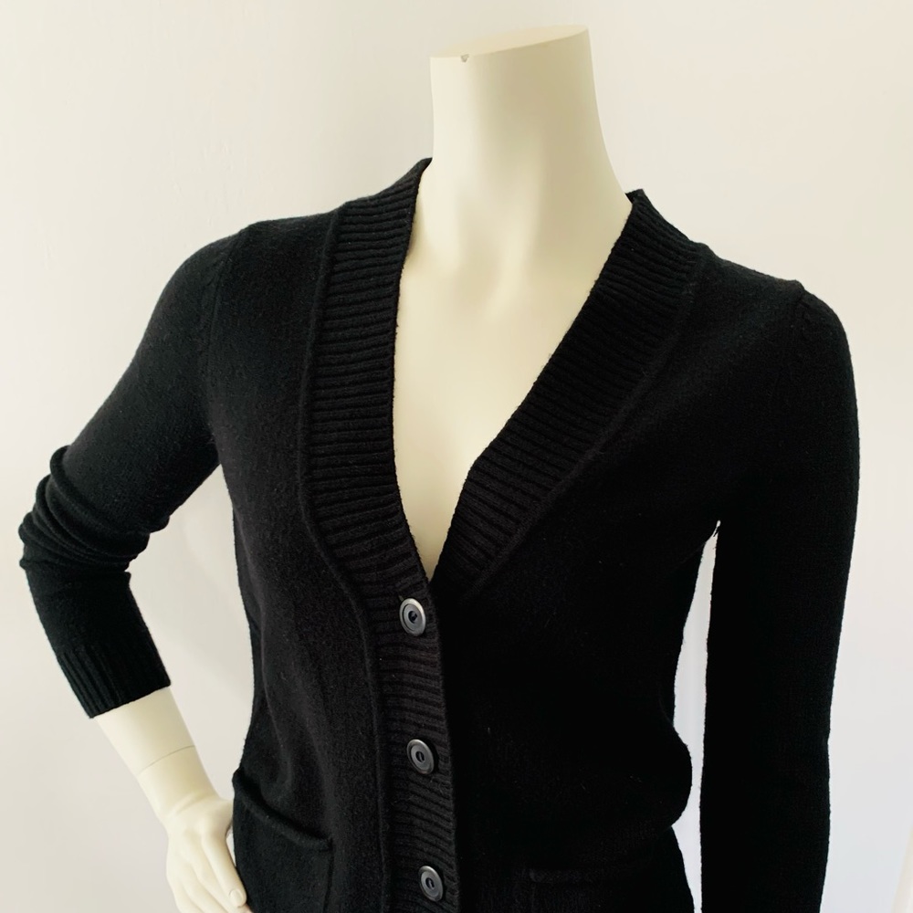 NWT Cyrus Cardigan V-Neck Black Button Closure Front Pockets Sz XS/Small Sweater